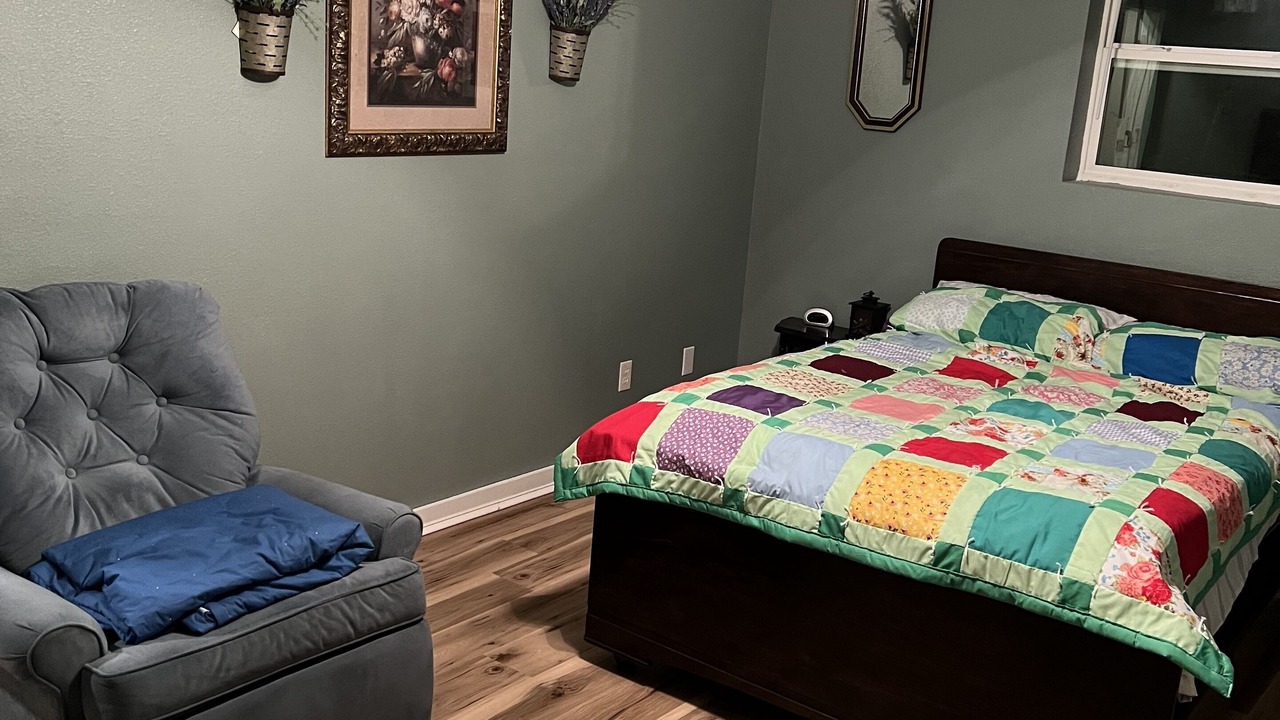 Photo of Bedroom in Richland