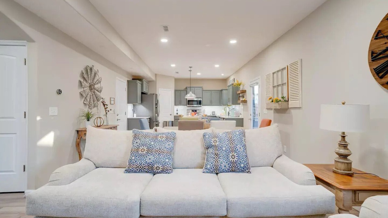 Photo of Livingroom in Murfreesboro