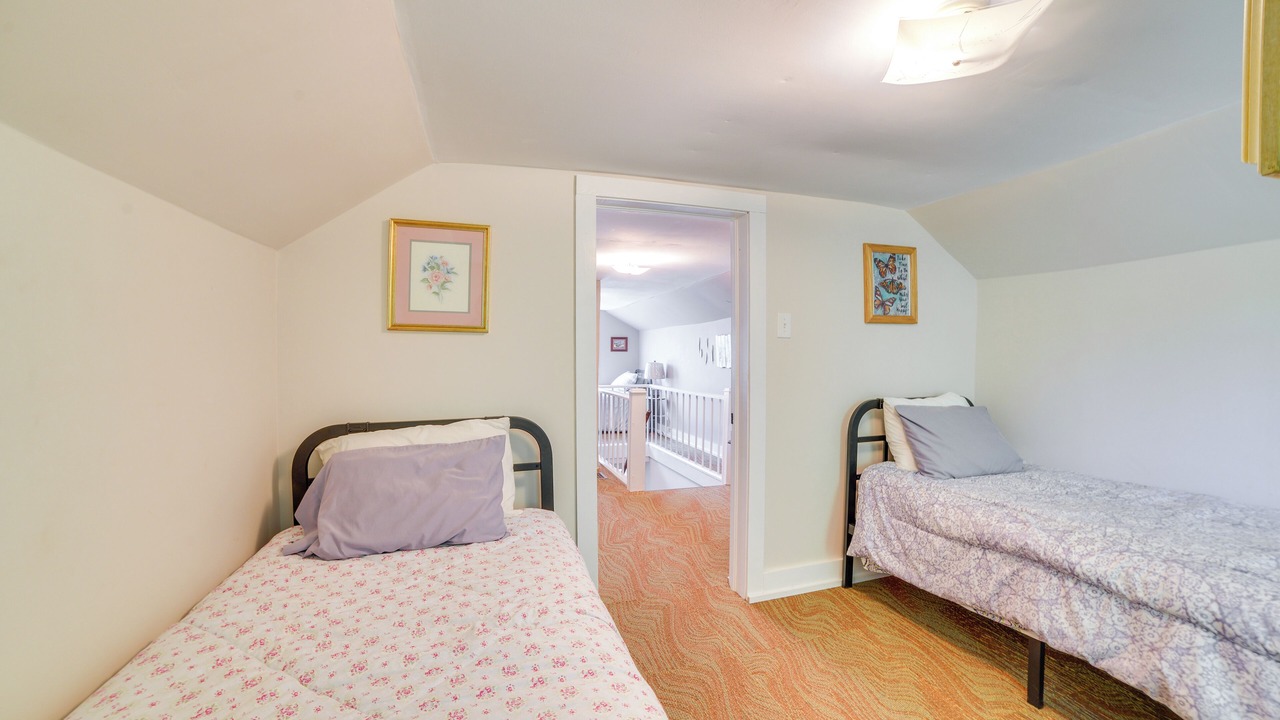 Photo of Bedroom in McKinnon