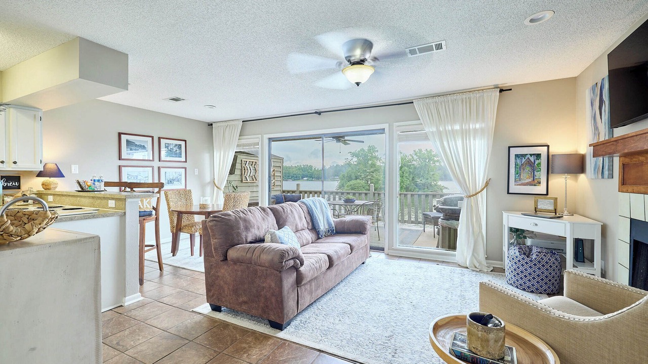 Photo of Livingroom in Hot Springs