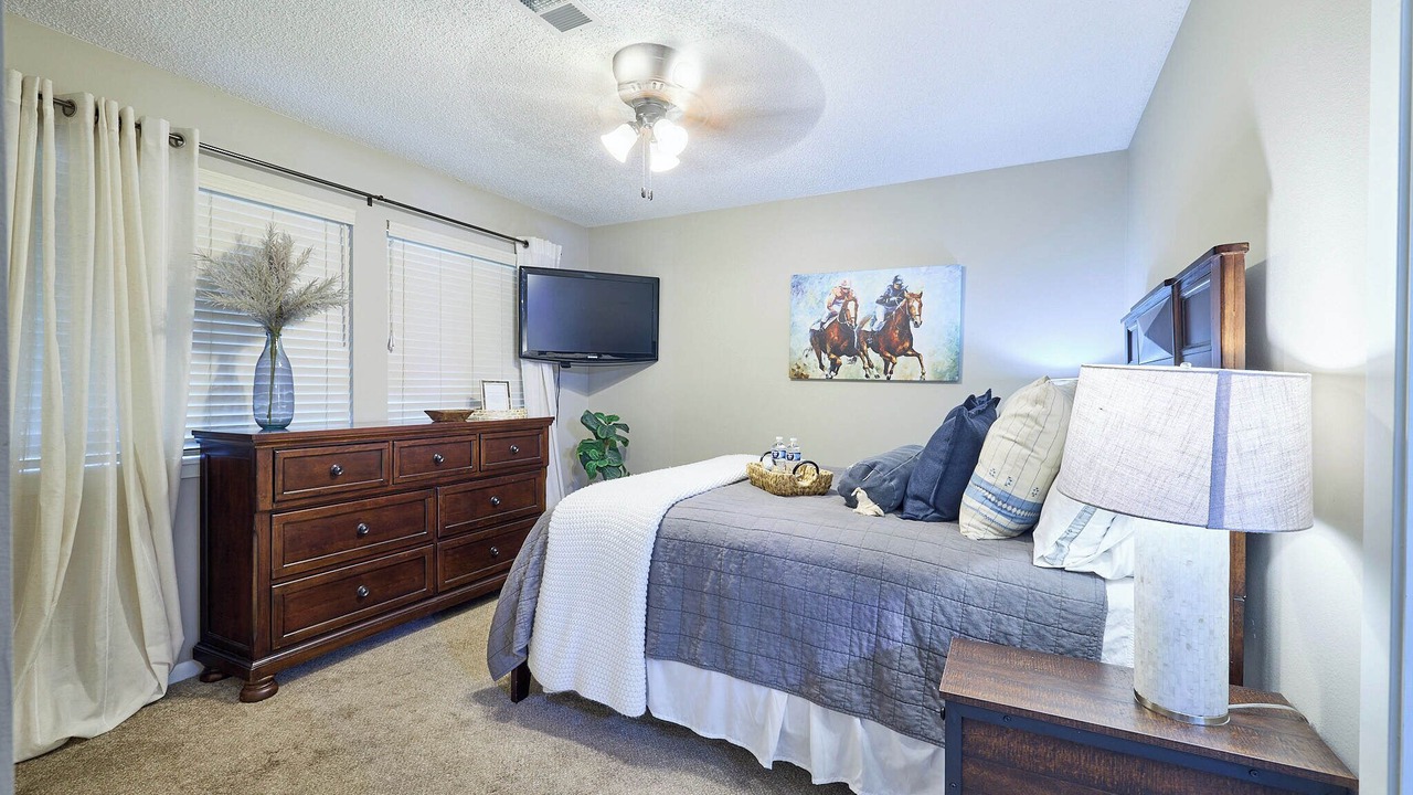 Photo of Bedroom in Hot Springs
