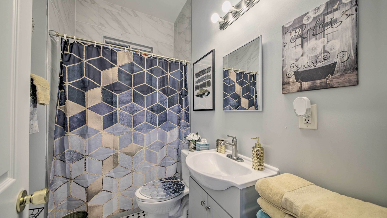 Photo of Bathroom in St. Louis