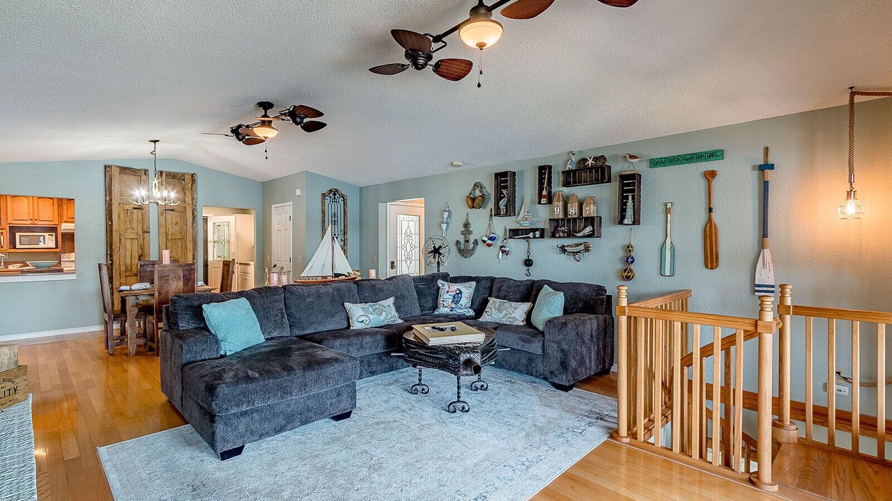 Photo of Livingroom in Bella Vista