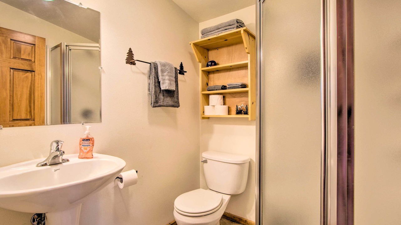 Photo of Bathroom in Warrens