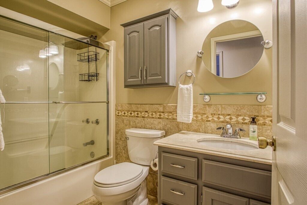 Photo of Bathroom in Hot Springs Village