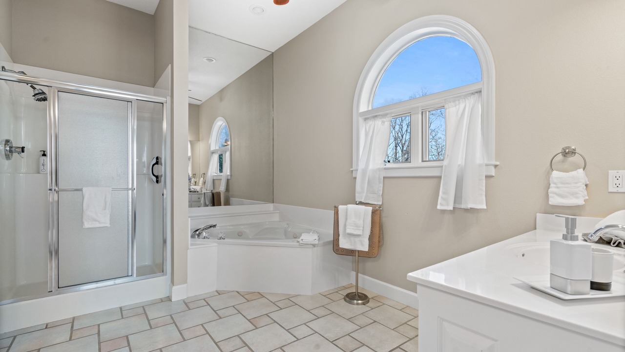 Photo of Bathroom in Hot Springs Village
