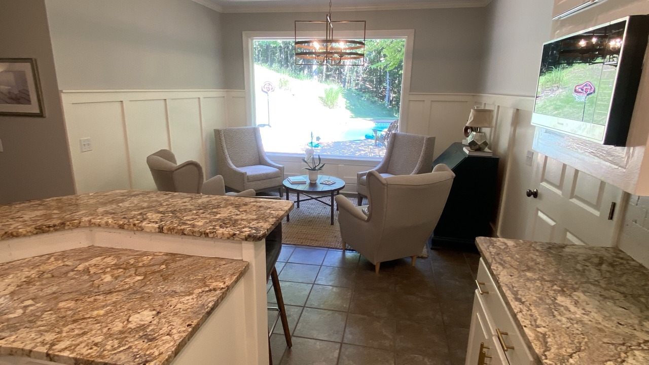 Photo of Others in Woodland Hills Estates