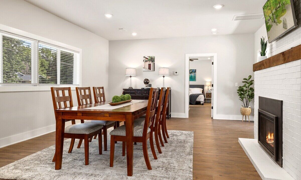 Photo of Livingroom in Springdale
