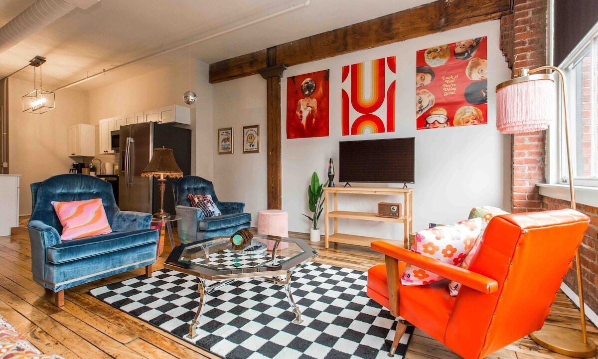 Photo of Livingroom in River Market