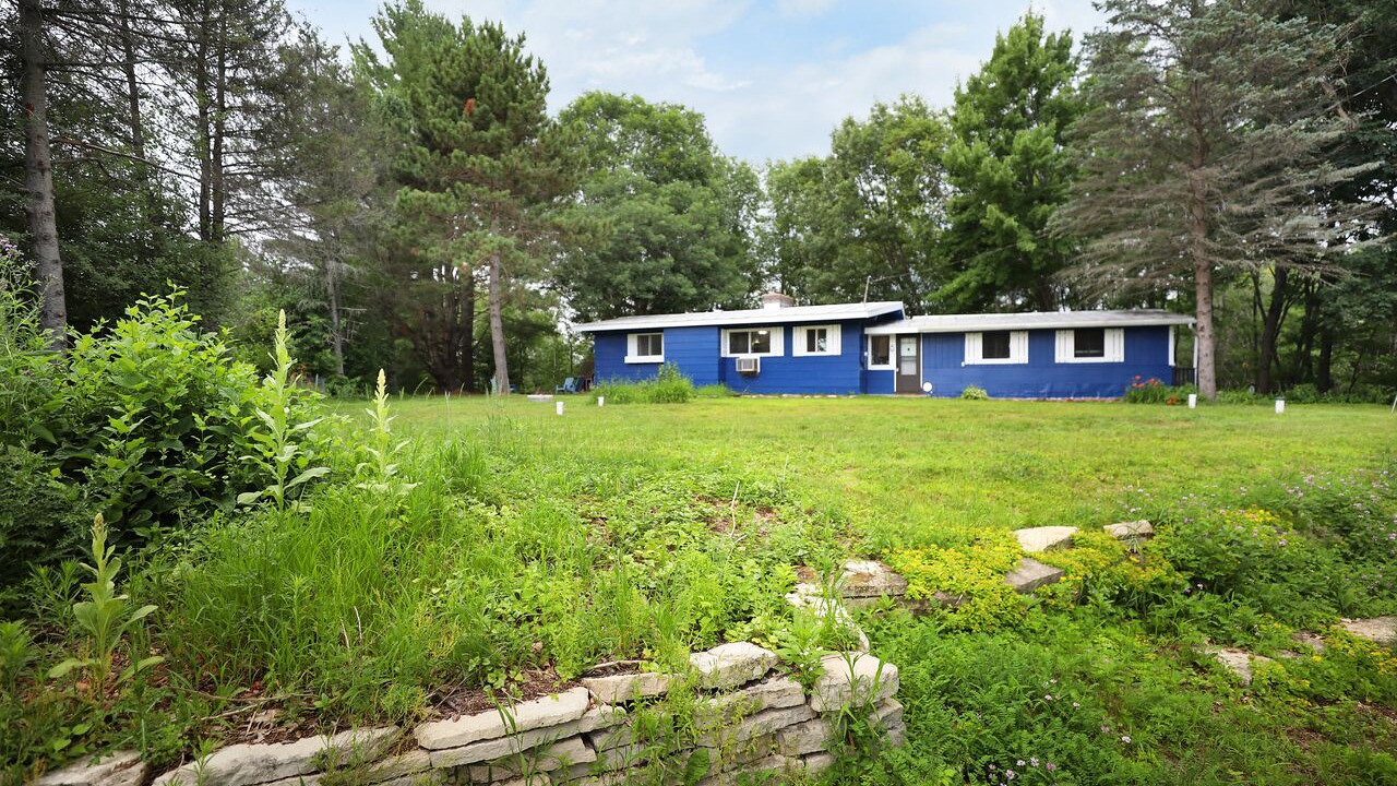 Photo of Outdoor in King