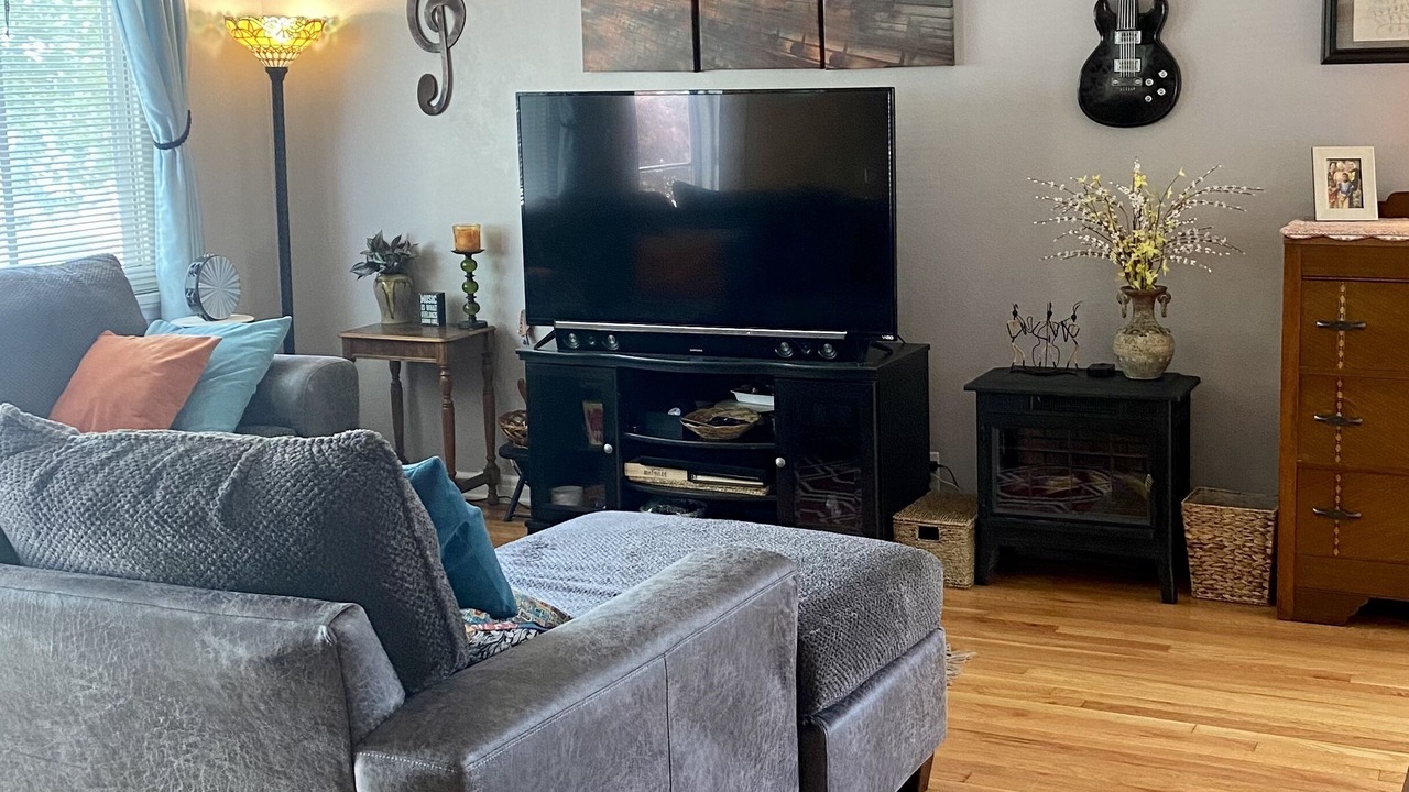Photo of Livingroom in Northampton