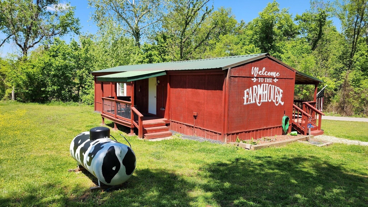 Photo of Outdoor in Marshall