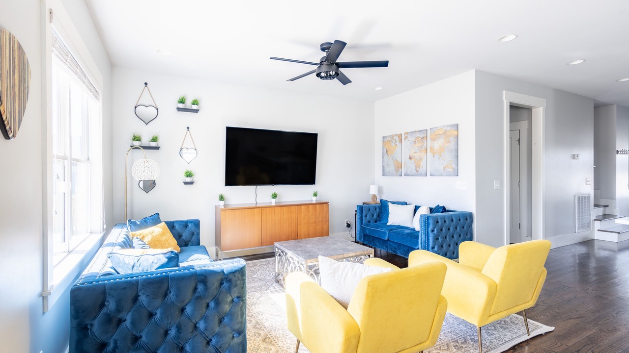 Photo of Livingroom in North Nashville