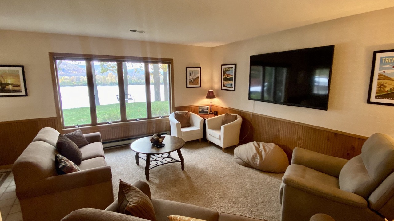 Photo of Bedroom in Trempealeau