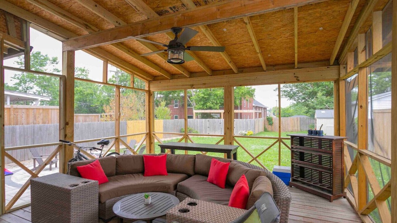Photo of Patio Balcony in Shelby Hills