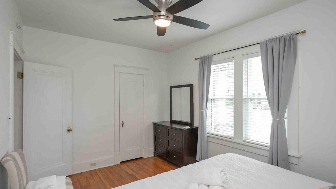 Photo of Bedroom in Shelby Hills