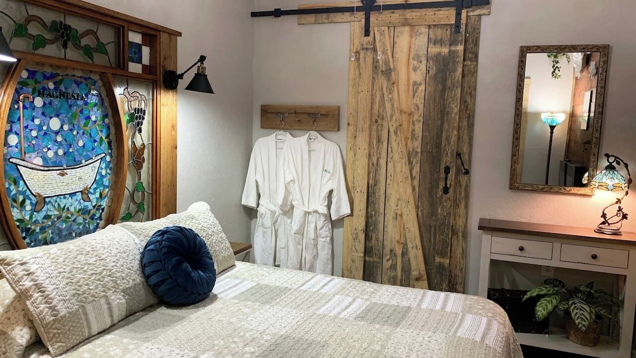 Photo of Bedroom in Hot Springs