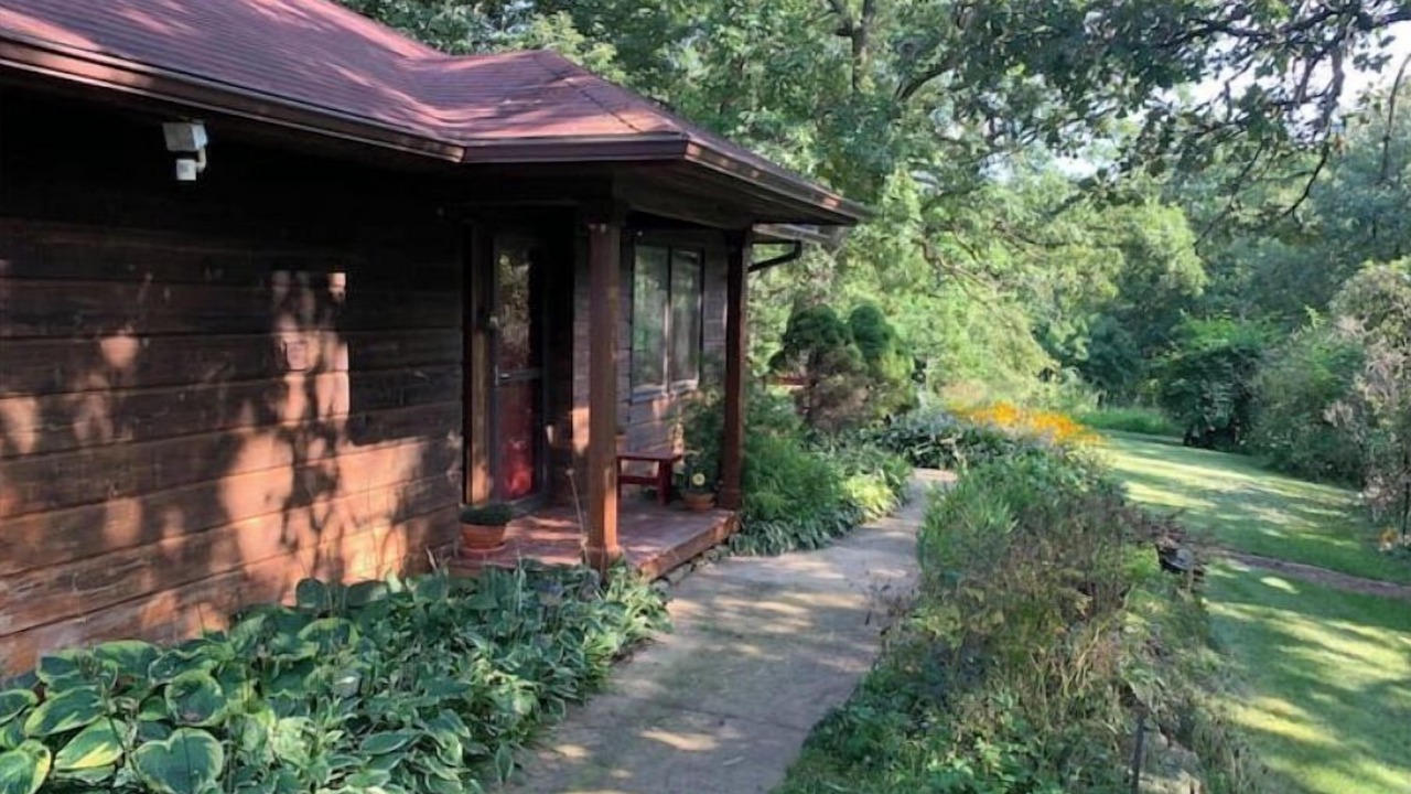 Photo of Outdoor in Edmund