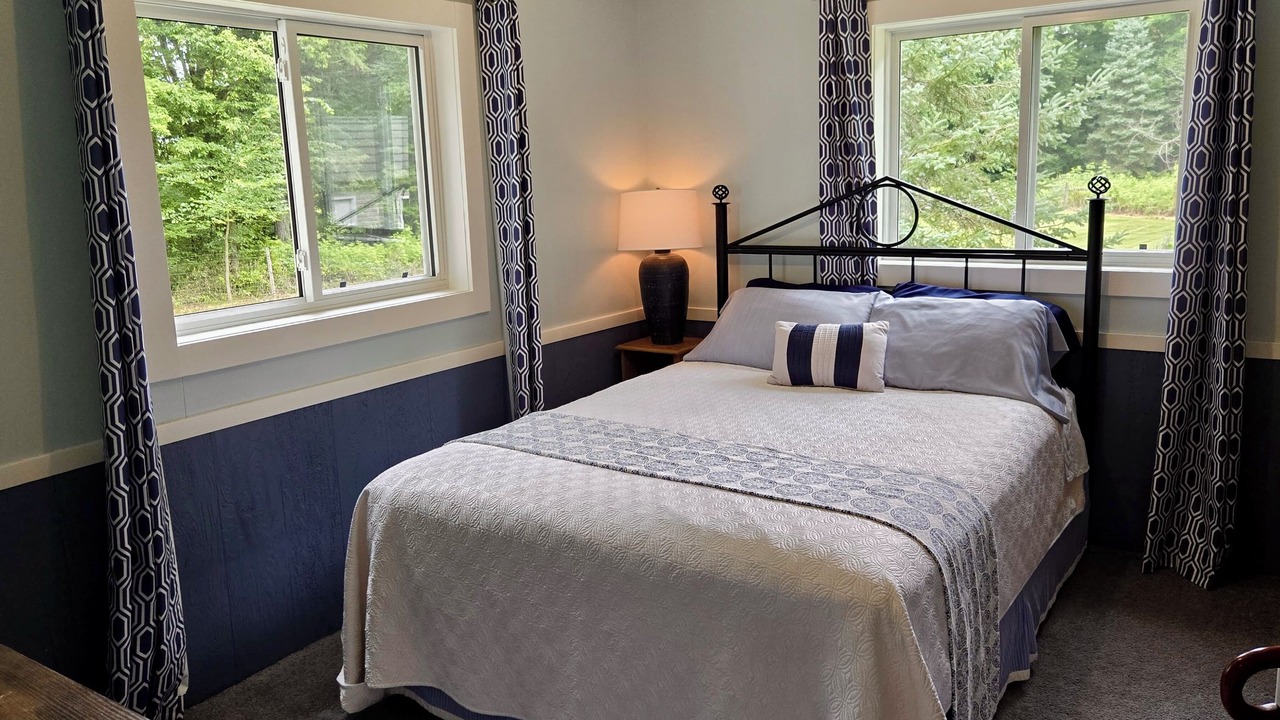 Photo of Bedroom in Birnamwood