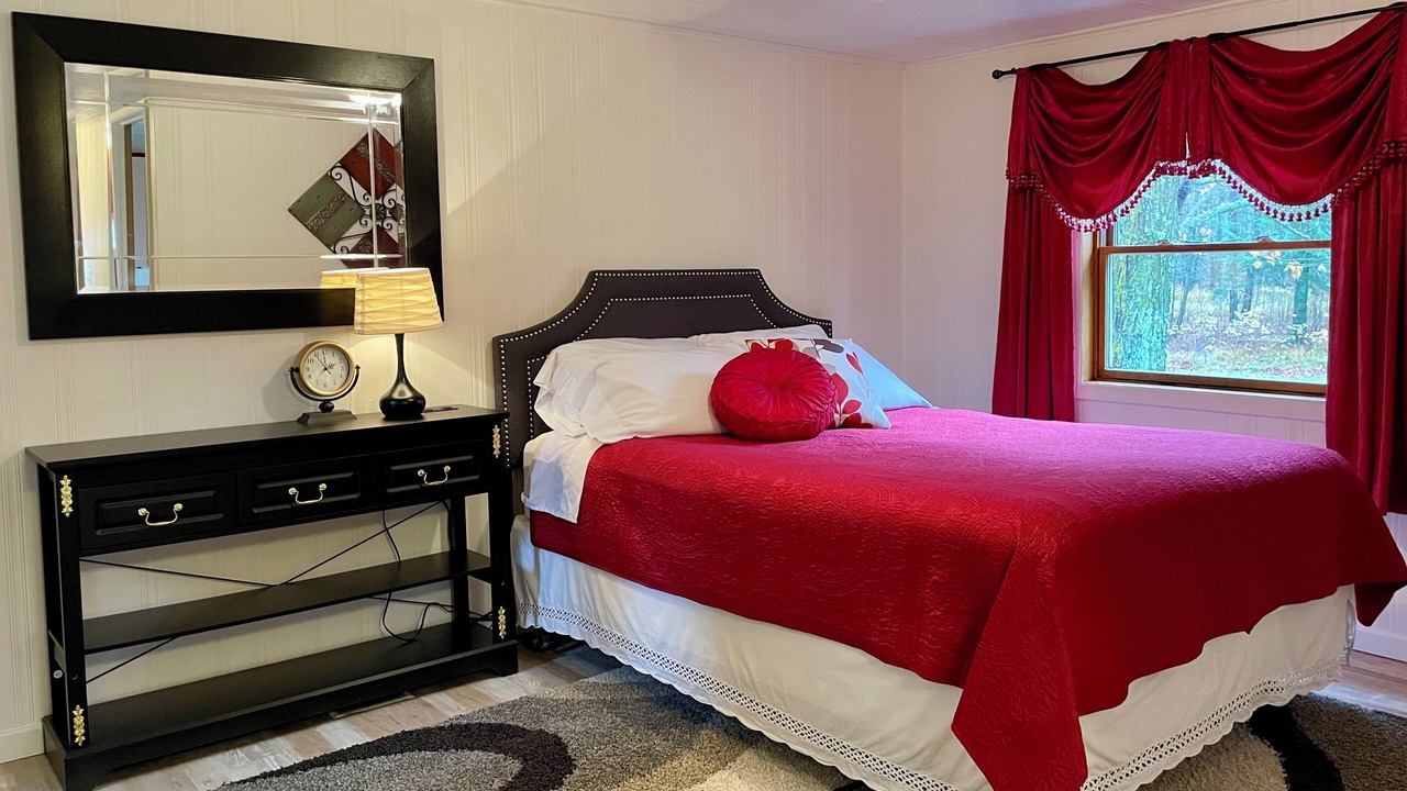 Photo of Bedroom in Birnamwood