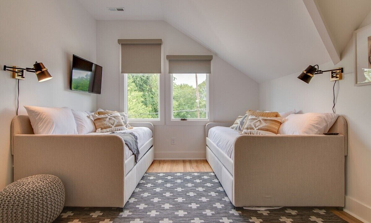 Photo of Bedroom in Greenwood