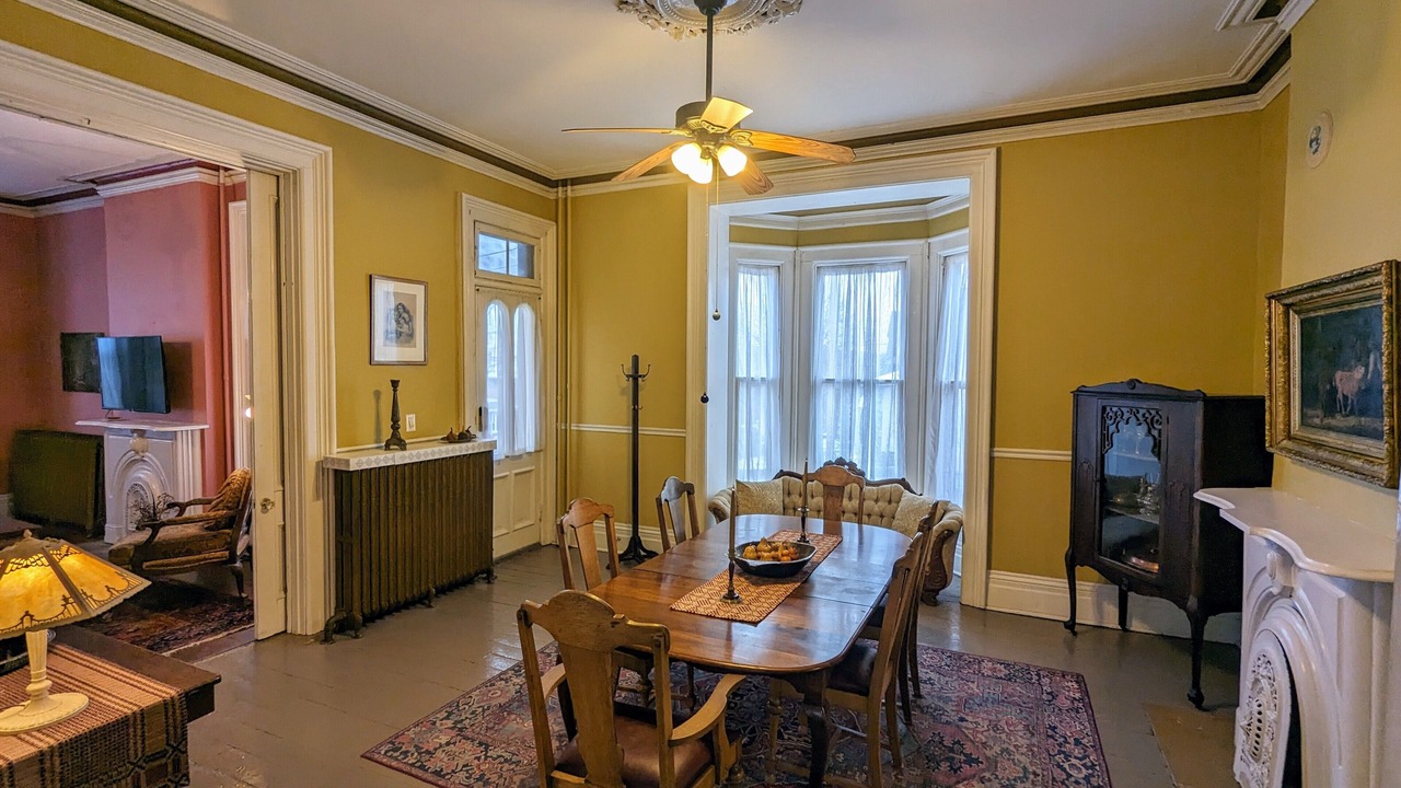 Photo of Livingroom in Hannibal