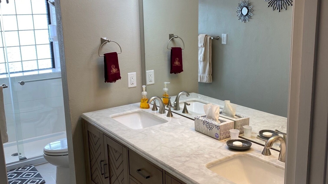 Photo of Bathroom in Lake Hamilton
