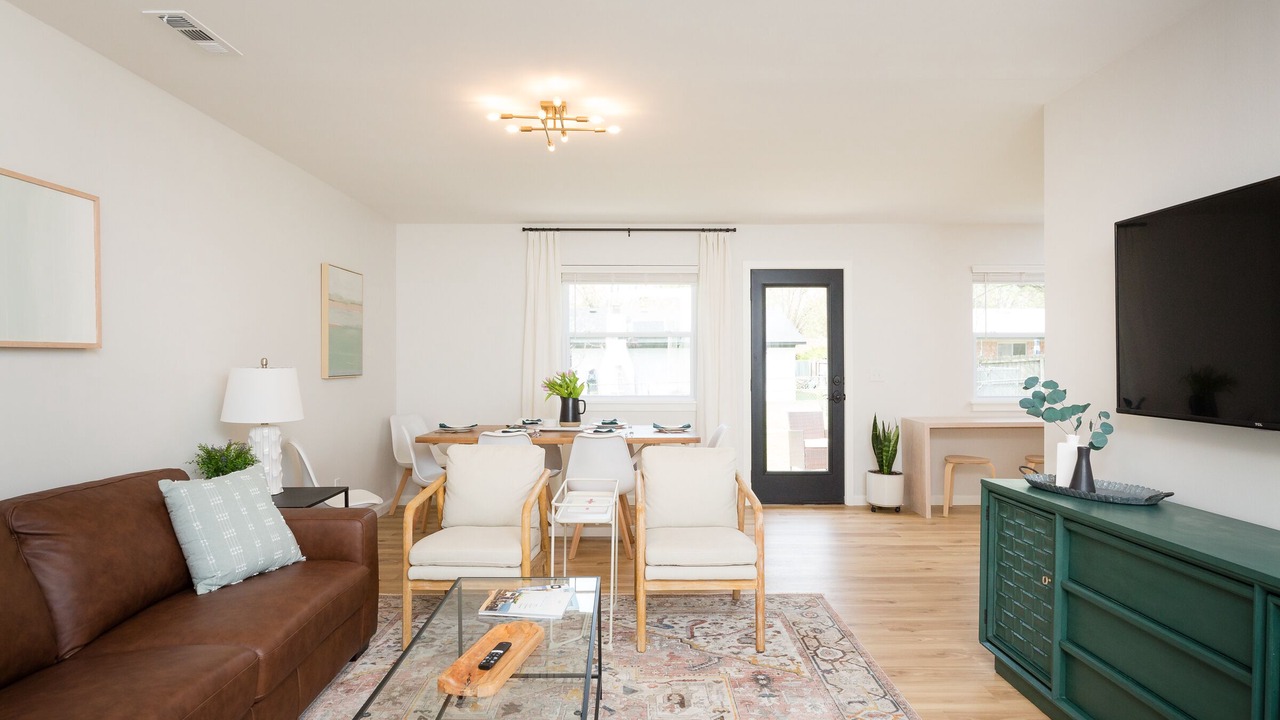 Photo of Livingroom in Springdale