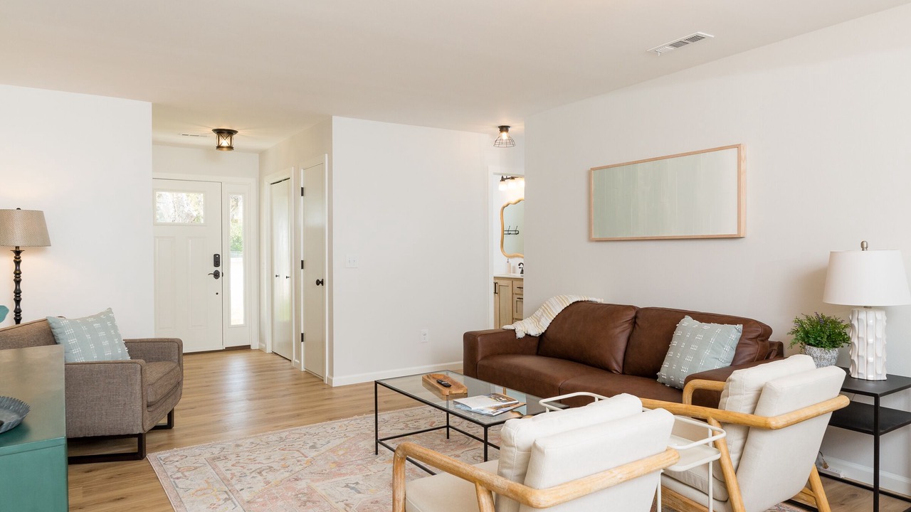 Photo of Livingroom in Springdale