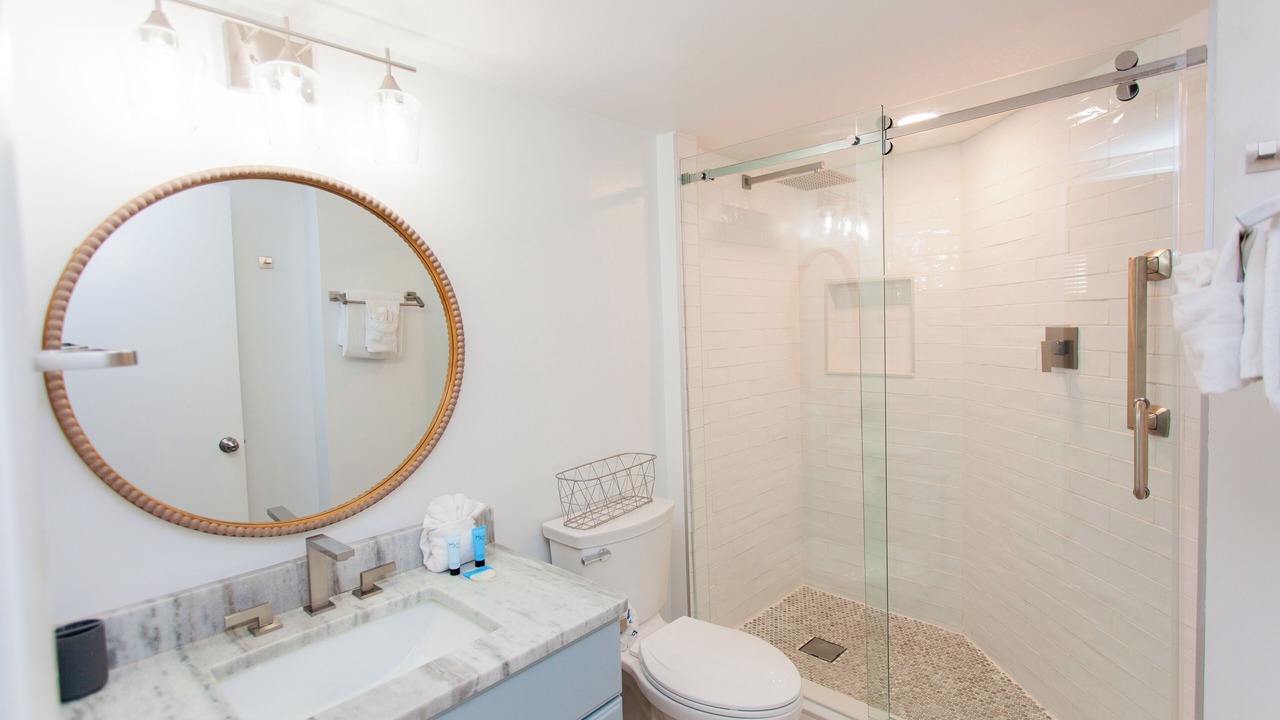 Photo of Bathroom in Biltmore Beach