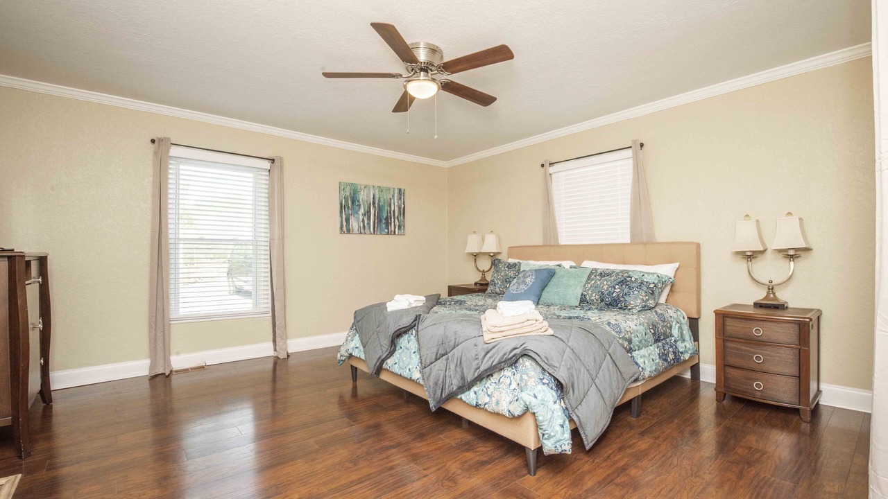 Photo of Bedroom in Kodak
