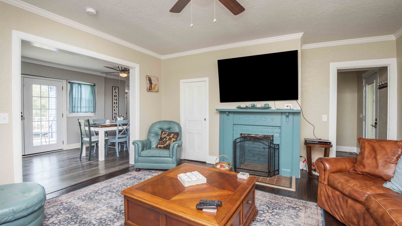 Photo of Livingroom in Kodak