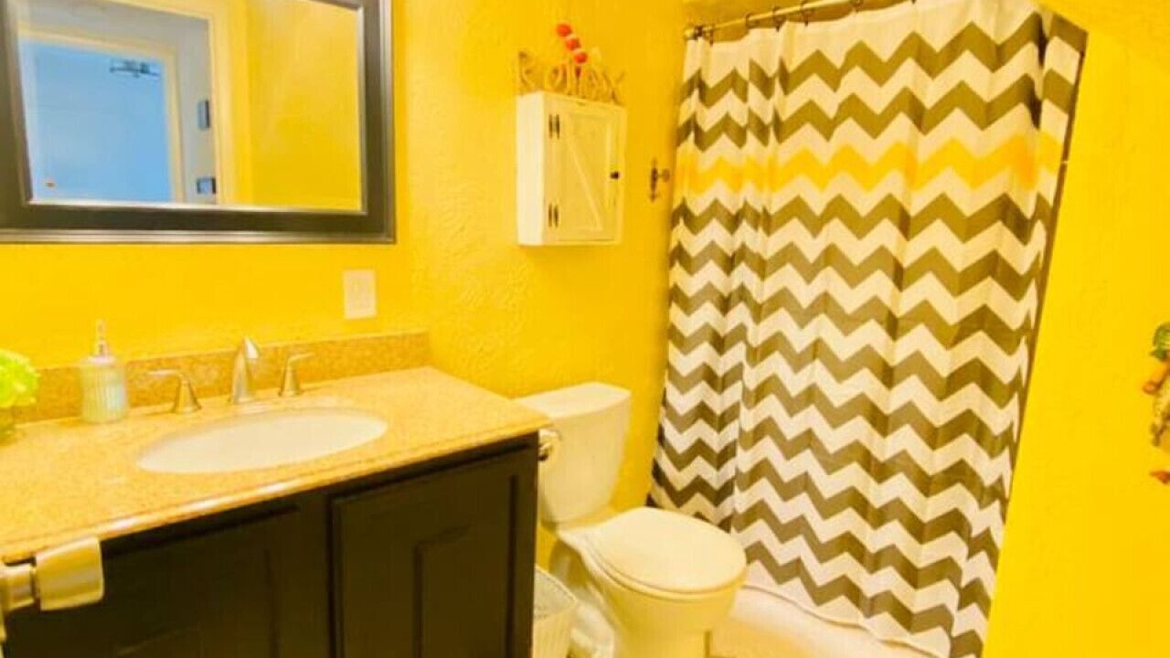 Photo of Bathroom in Holiday Island