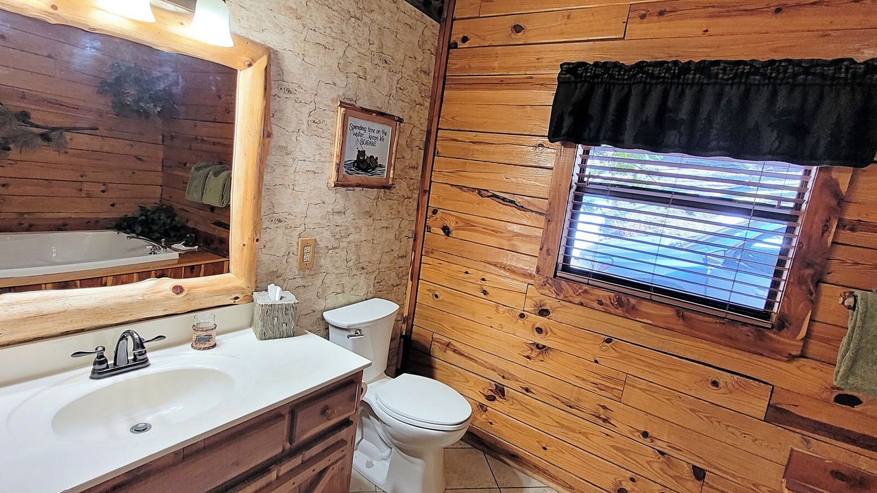 Photo of Bathroom in Sylvan Shores