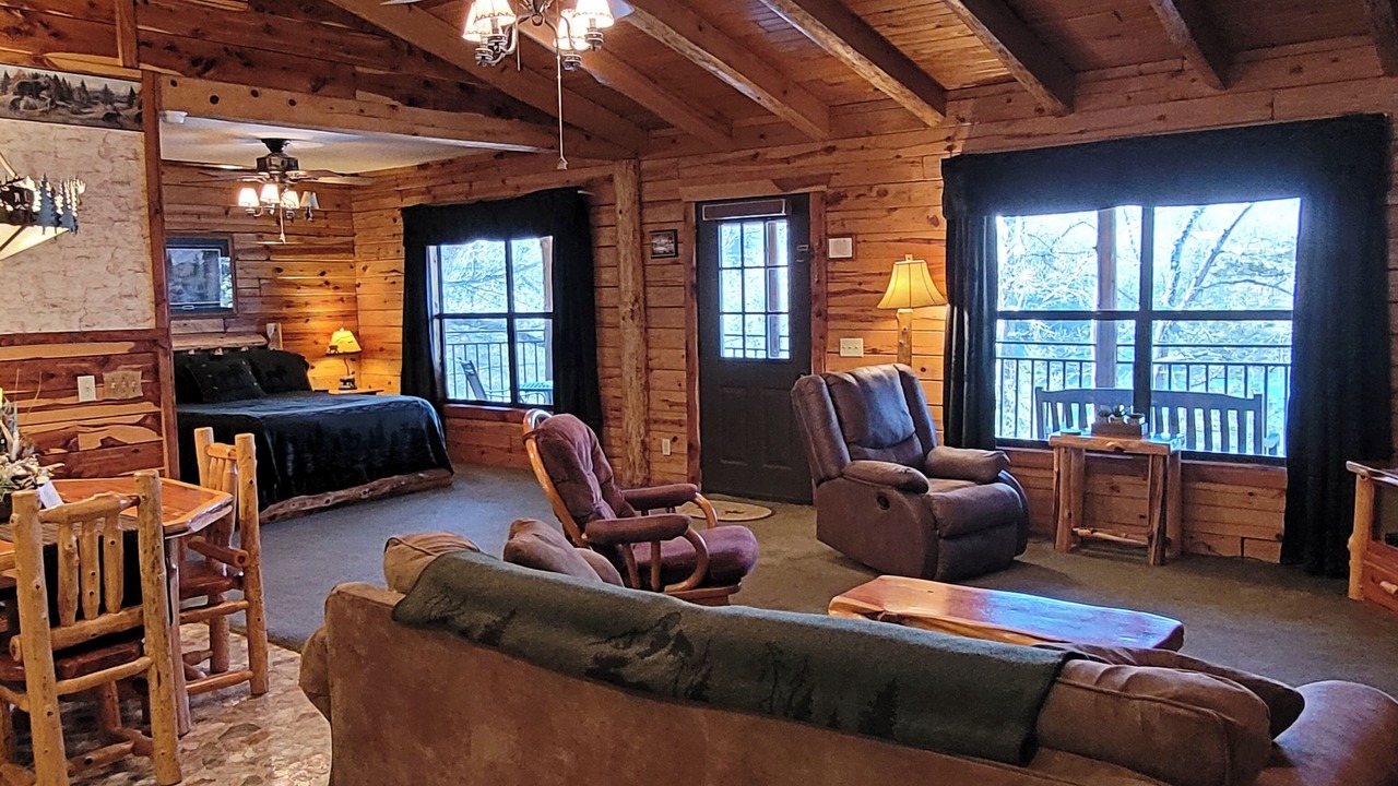 Photo of Livingroom in Sylvan Shores