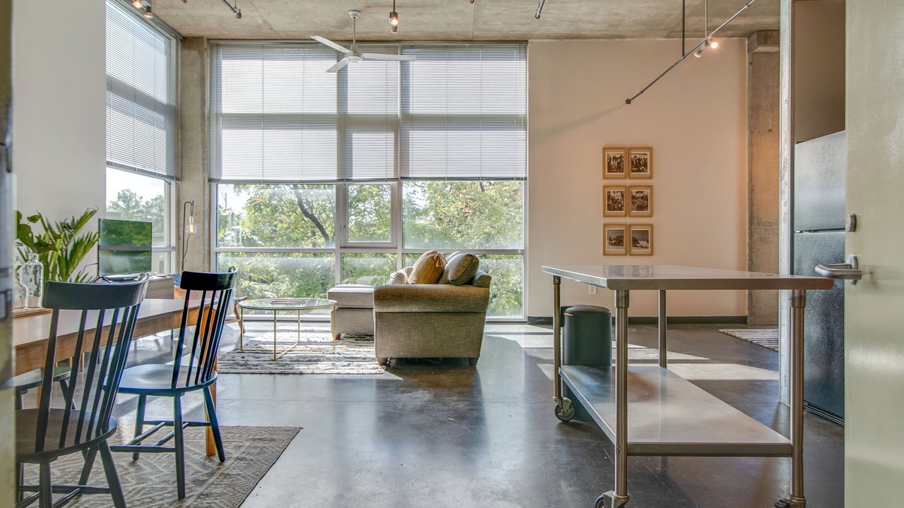 Photo of Livingroom in The Gulch