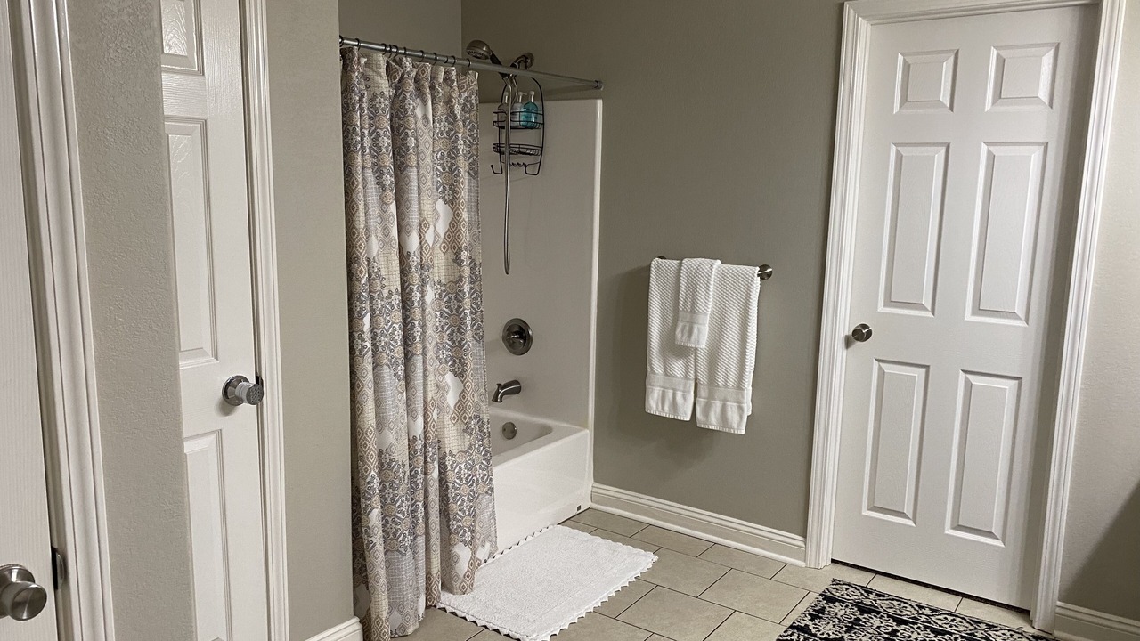Photo of Bathroom in Lakeland