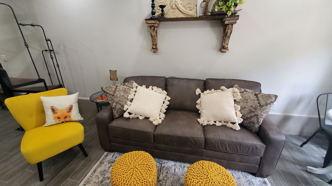 Photo of Livingroom in Eureka Springs Historic District