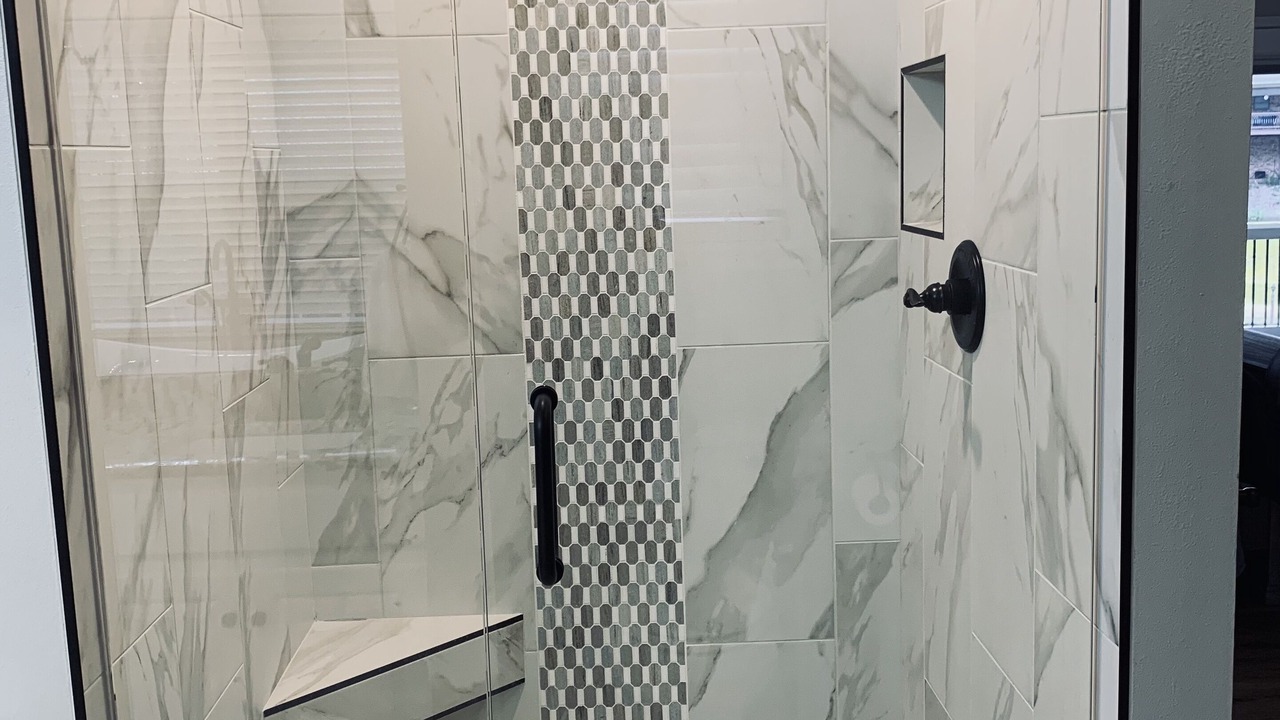 Photo of Bathroom in Lake Hamilton