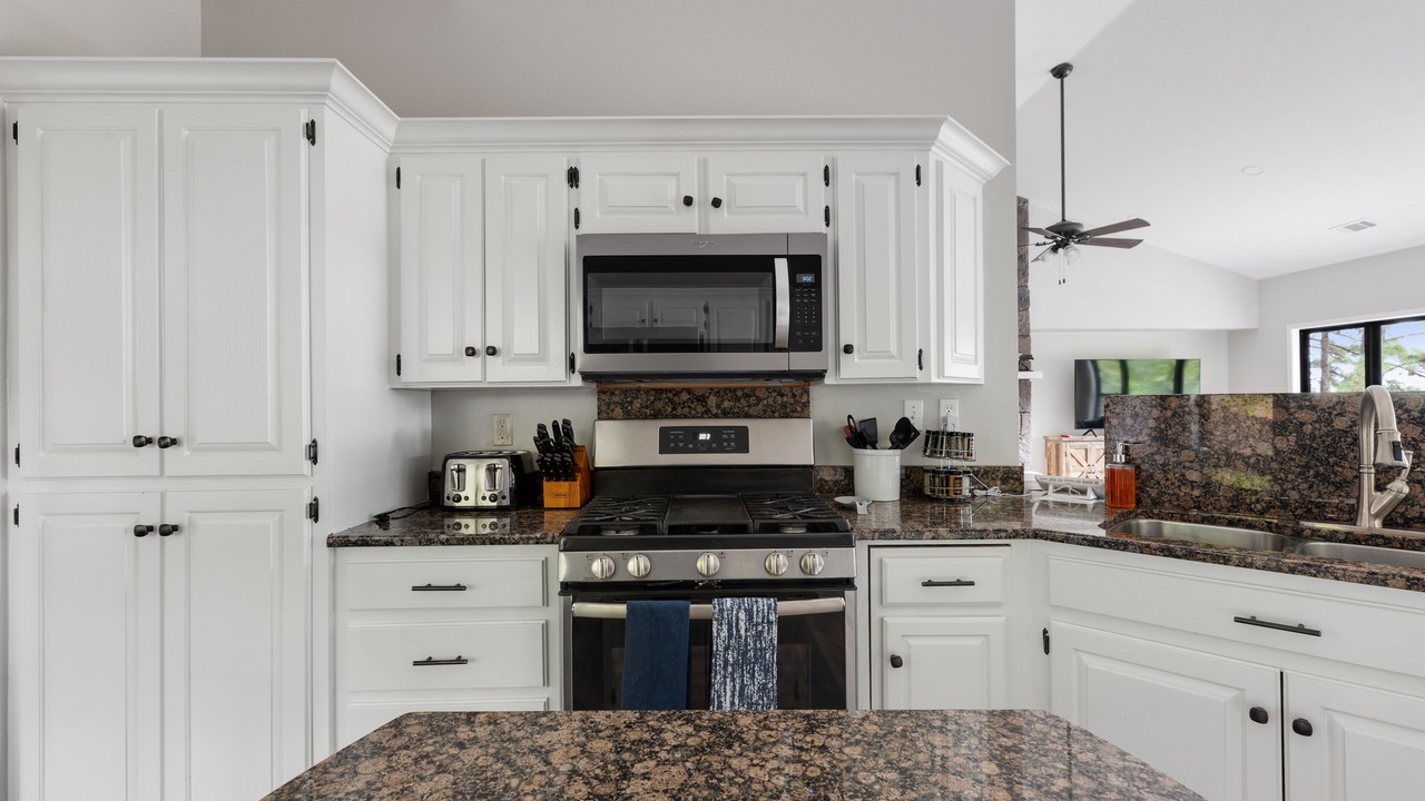 Photo of Kitchen in Lake Hamilton