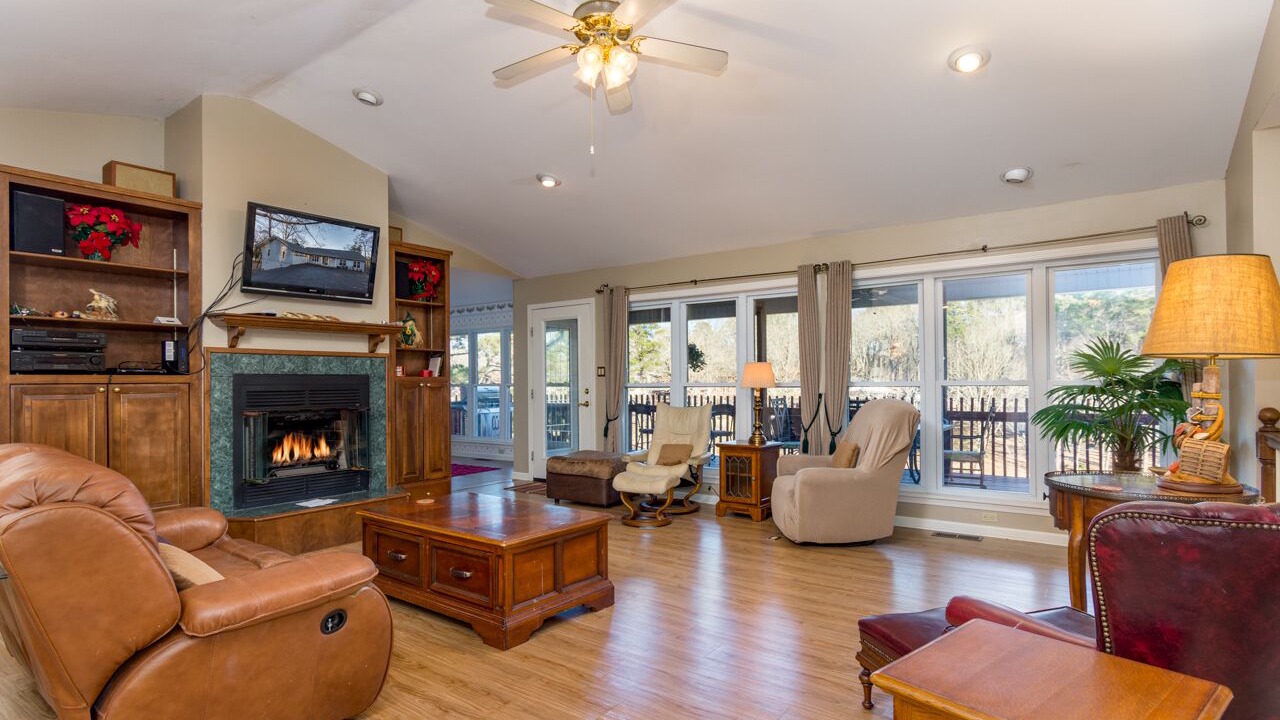 Photo of Livingroom in Hot Springs Village