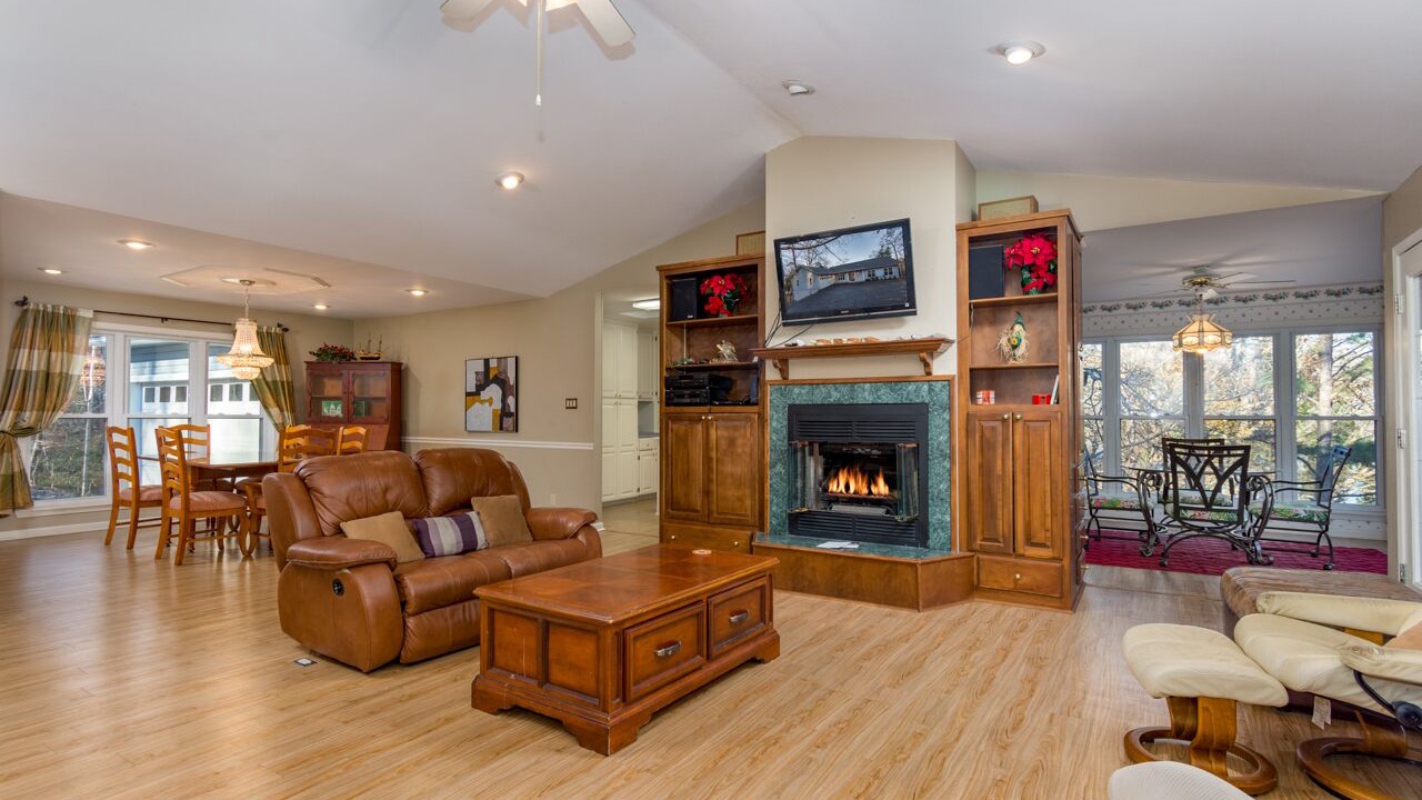 Photo of Bedroom in Hot Springs Village