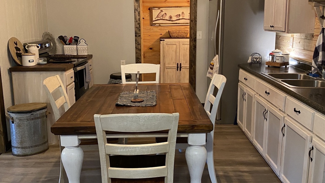Photo of Kitchen in Ten Mile