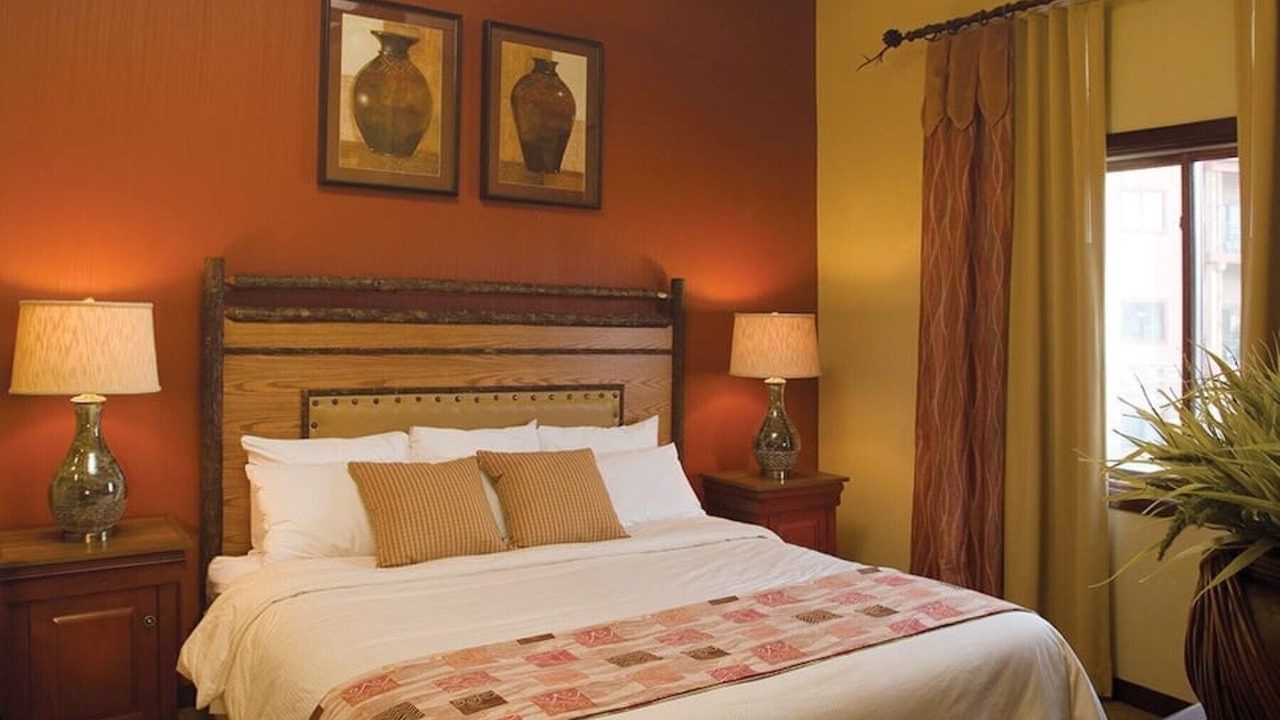 Photo of Bedroom in Lake Delton