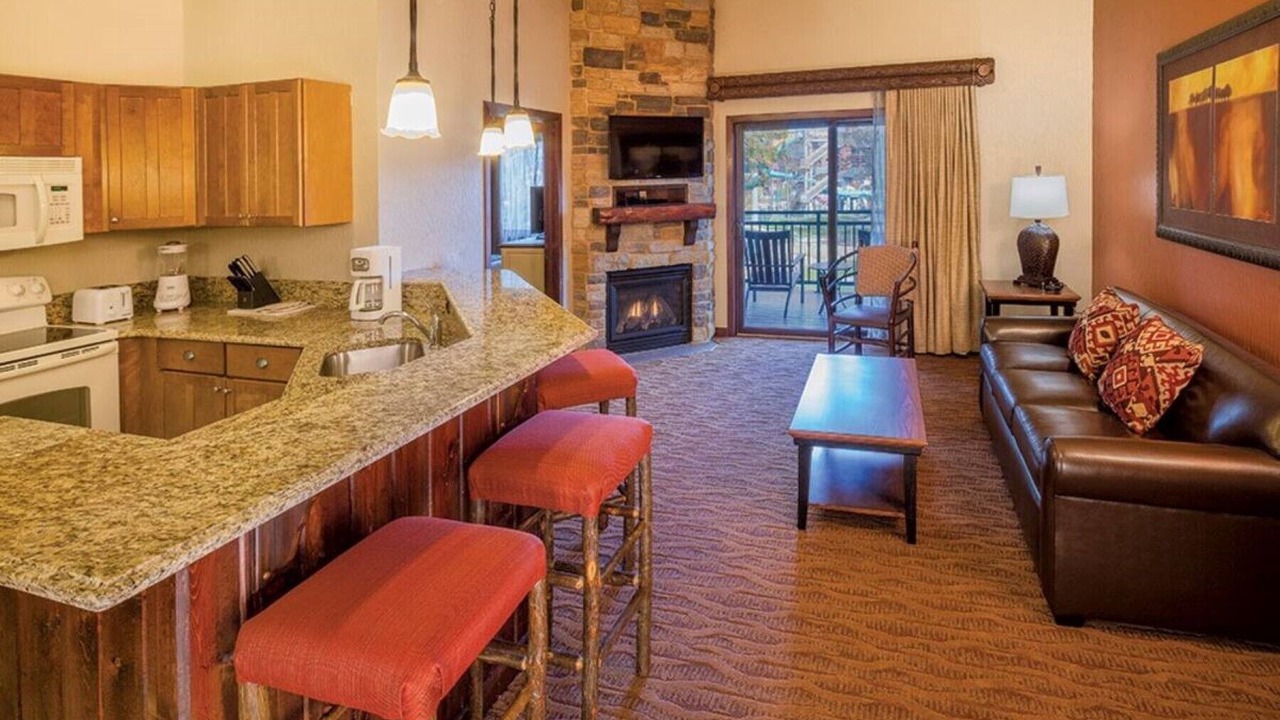 Photo of Livingroom in Lake Delton