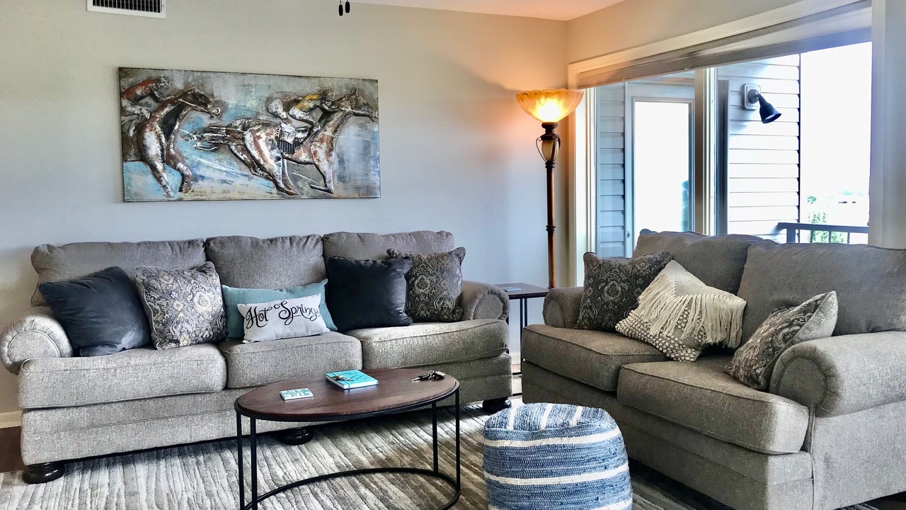 Photo of Livingroom in Lake Hamilton