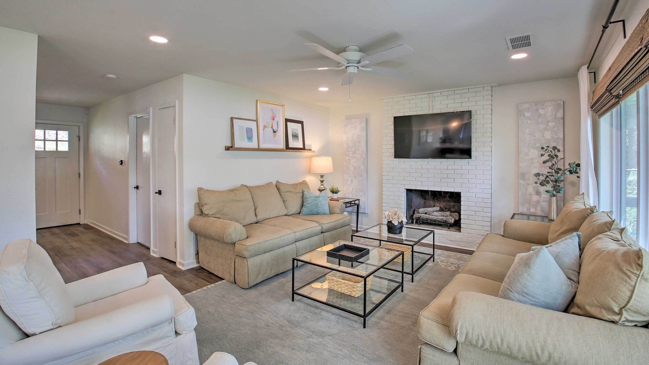Photo of Livingroom in Piney