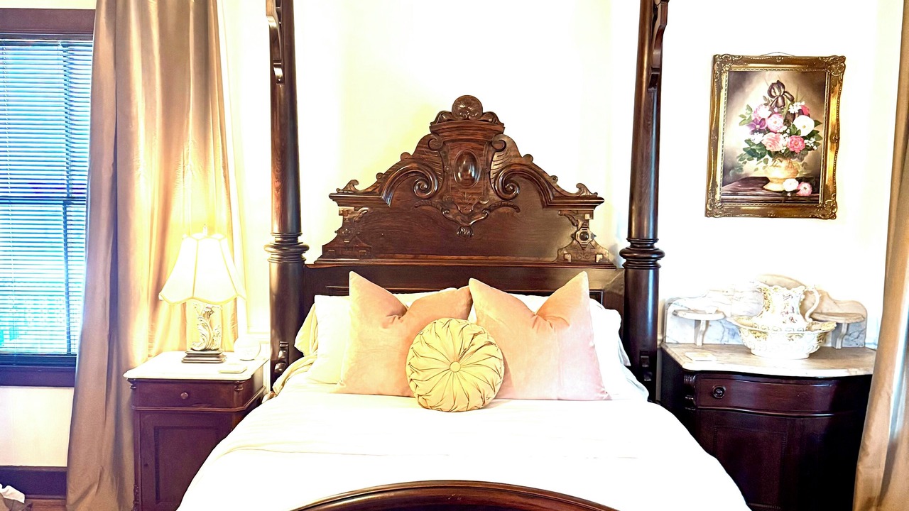 Photo of Bedroom in Natchez