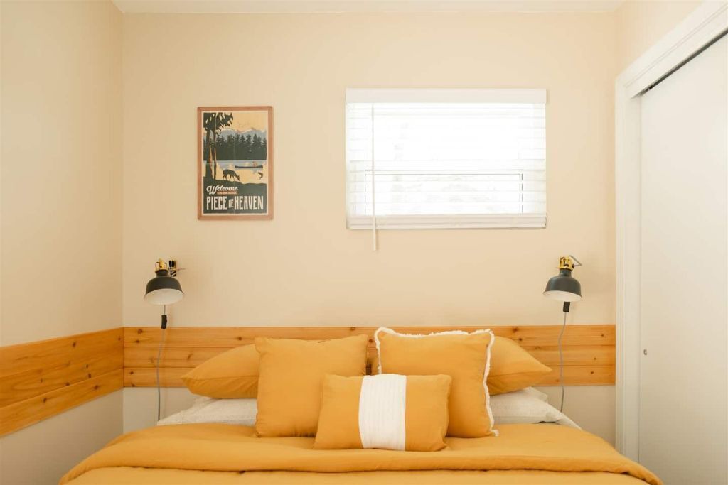 Photo of Bedroom in Camdenton