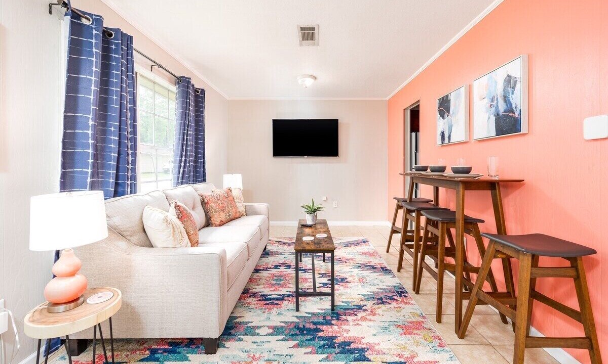 Photo of Livingroom in Pineville
